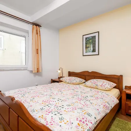 Lejlighed With Parking Space Stinjan, - 23546 Pula