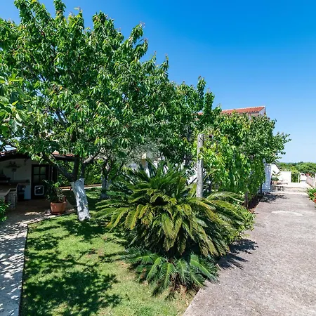 Daire With Parking Space Stinjan, - 23546 *