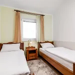 Apartment With Parking Space Stinjan, - 23546